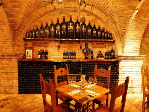 Restaurant Emblématique À Vendre | Neuchâtel Montagnes